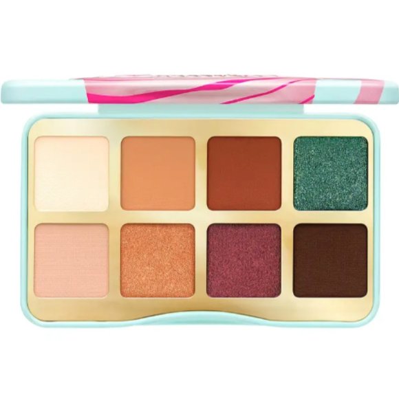Too Faced and Wishful Beauty Holiday Bundle! - Picture 7 of 7